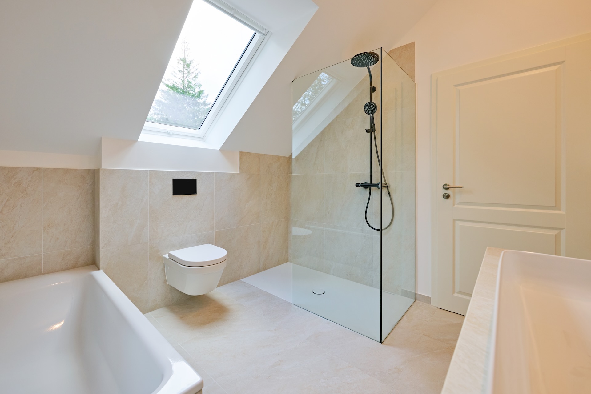 Modernes Badezimmer im Ferienhaus in Heidkate