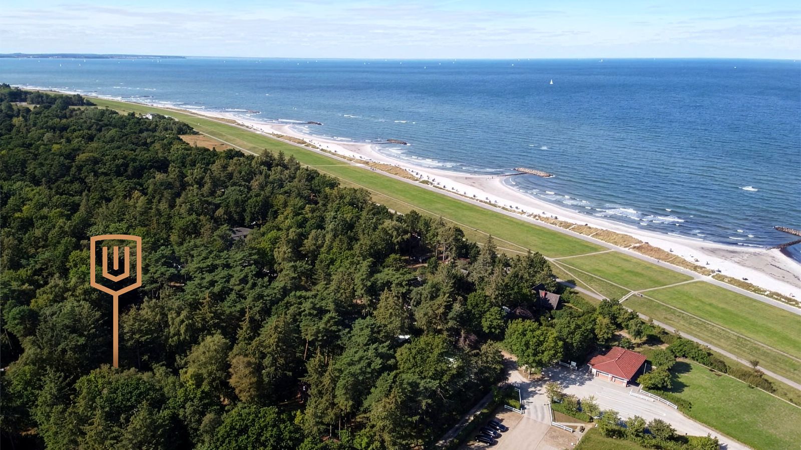 Luftbild vom Feriendomizil zum Ostseestrand von Heidkate